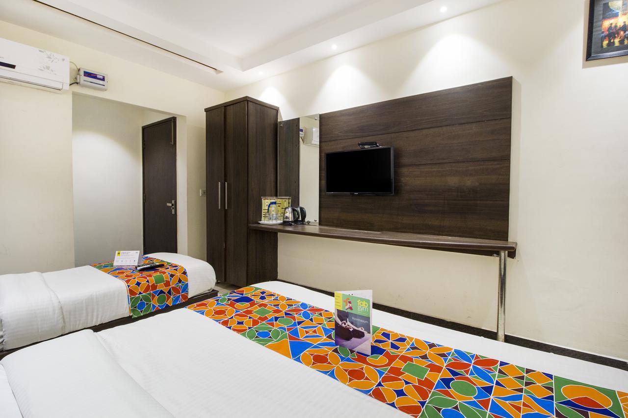 Fabexpress Le Continental Paharganj New Delhi Hotel Buitenkant foto
