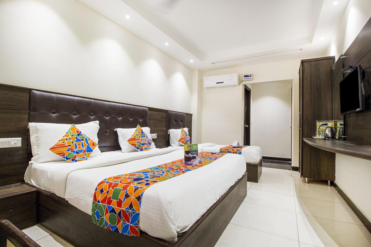 Fabexpress Le Continental Paharganj New Delhi Hotel Buitenkant foto