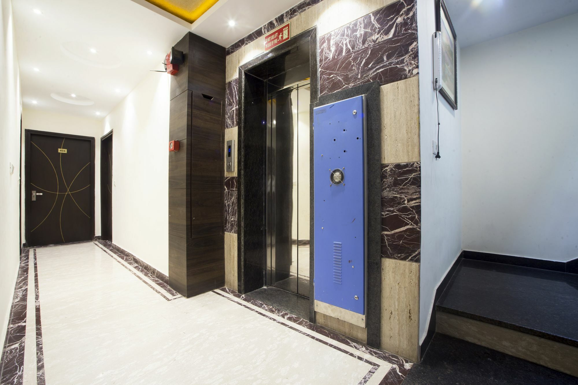 Fabexpress Le Continental Paharganj New Delhi Hotel Buitenkant foto